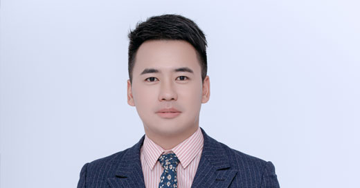 企业创始人  王刚